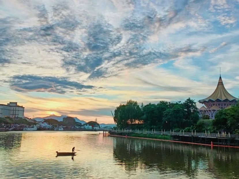 疫下读诗：孙春富校长的诗和远方