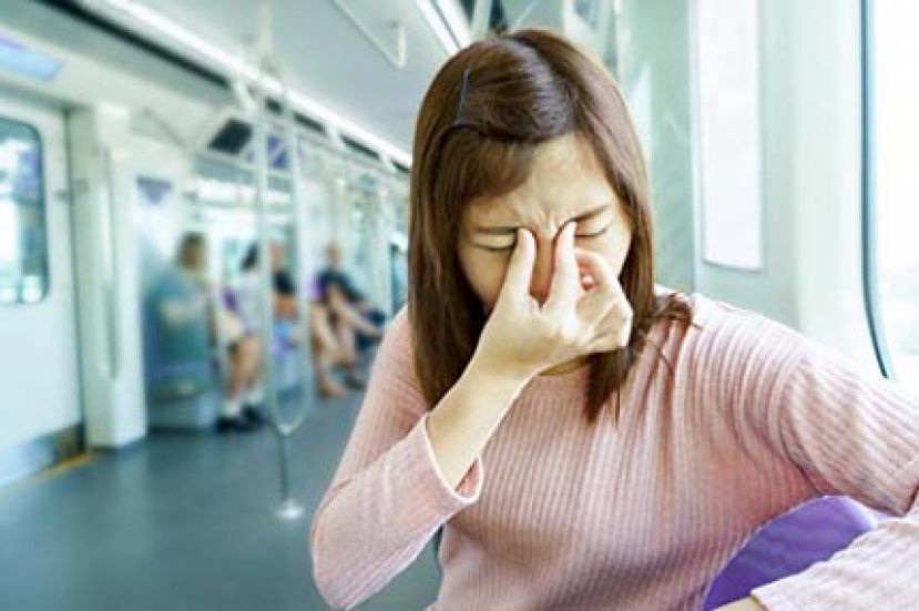 偏头痛可能损伤视力 二症状要警惕