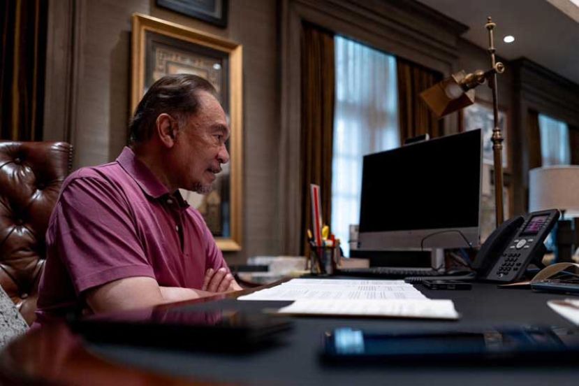 安华向叙利亚过渡总统阿末沙拉发贺电  期许加强两国双边关系