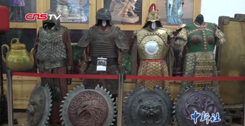 大片服装道具场景啥样？ 观众：好像穿越到电影里