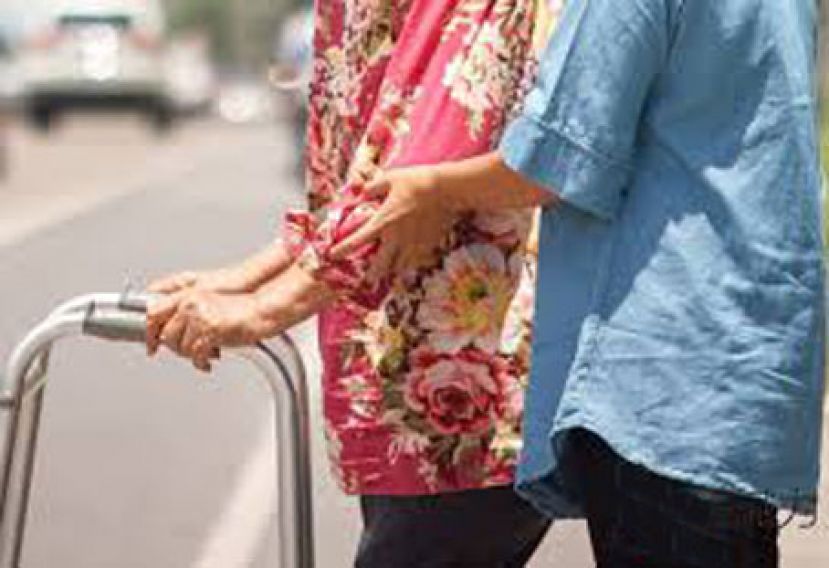 骨质疏松长者高危 药物运动减缓流失