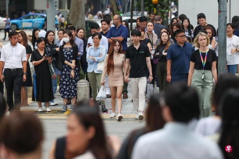 狮城调查：单身受访者，三成对约会完全不感兴趣。