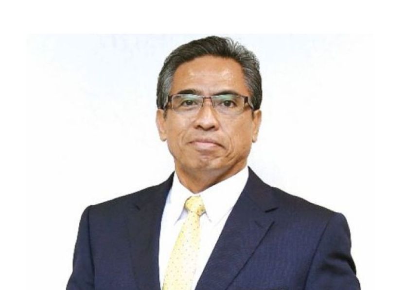 政府首席秘书山苏阿兹里。