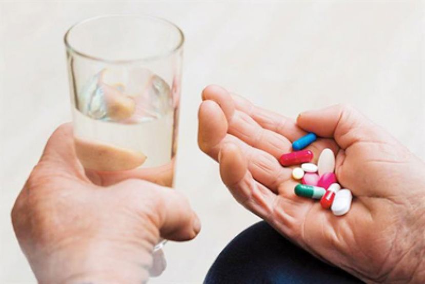 坏胆固醇频频塞血管 用药降脂续命