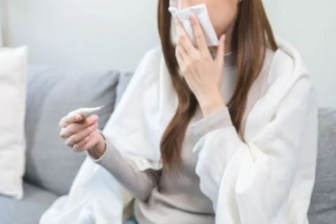 新冠急重症风险比流感高2倍：1招自测高风险群