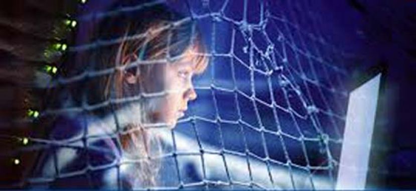 3C成瘾　18岁少年视网膜剥离险失明