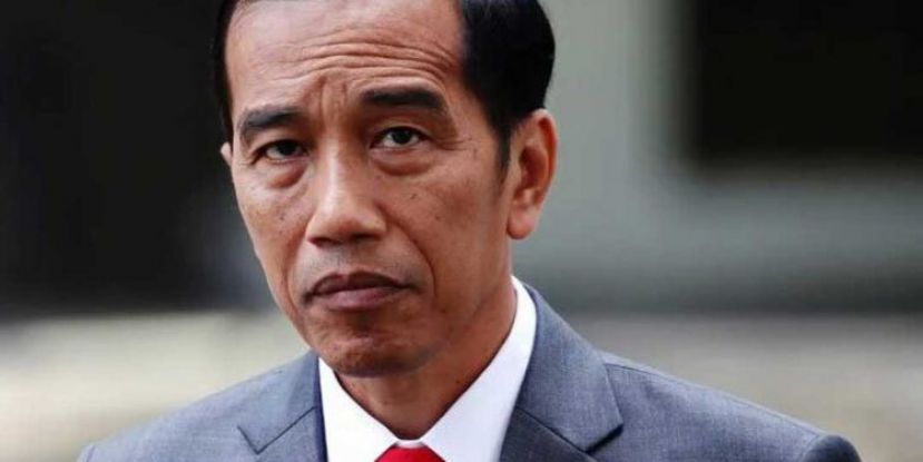 佐科威恐面临执政危机，传15名内阁部长将集体辞职。
