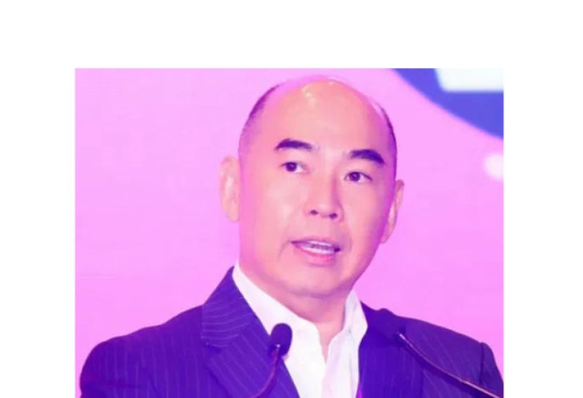 中总总会长吴逸平。