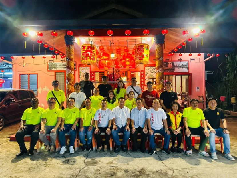 古晋青草路圣德恩宫「大圣金身回中国祖庙谒祖」 香火一脉传   情义永相  传承百年信仰 再续两地情缘