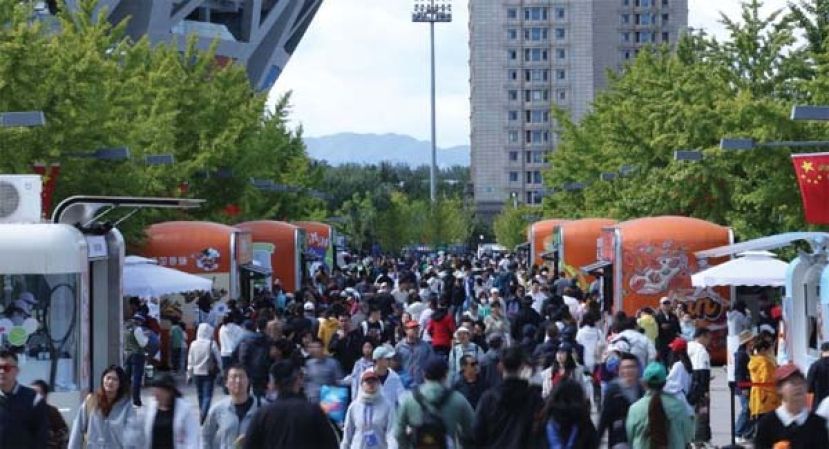 在法定假日修改后，中国在7个节日中共放假13天。