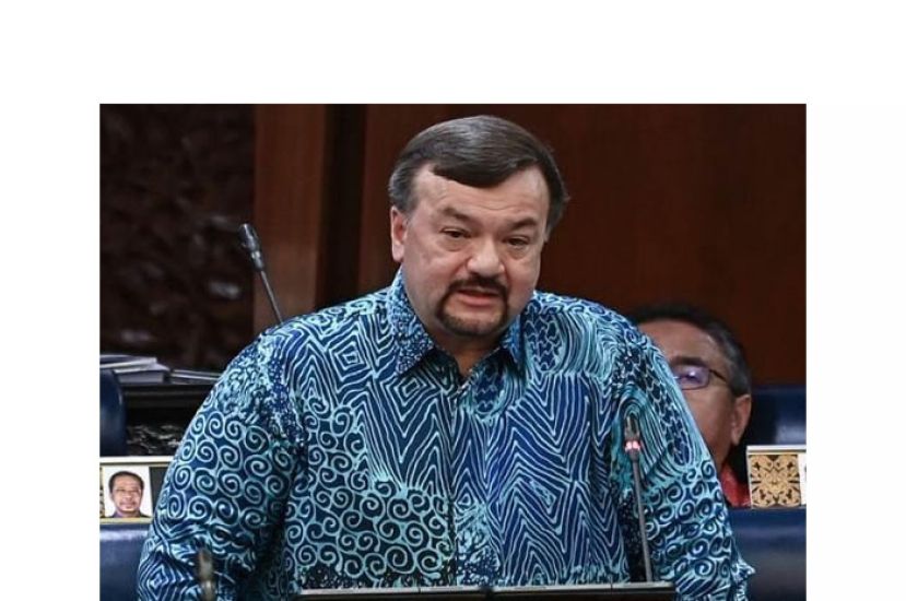 第二财长阿米尔韩查。