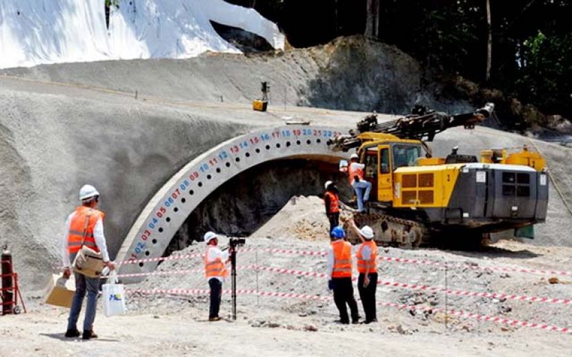 阿兹敏：内阁决定终止东铁  成本过高年利息就5亿令吉