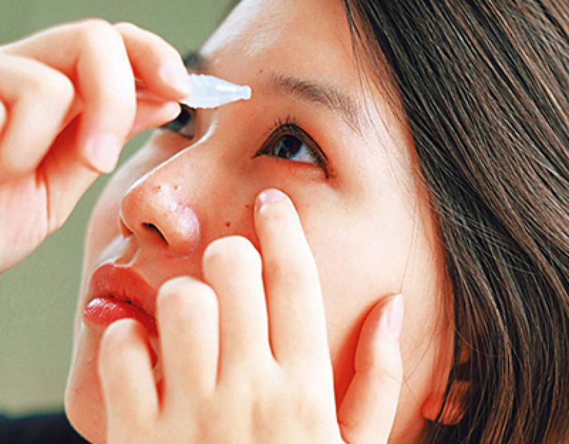 每天点眼药水勿超过六次 过量易致角膜炎