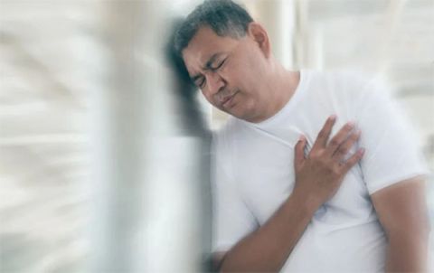 二尖瓣逆流恐致心脏衰竭　手术以修补瓣膜为首选