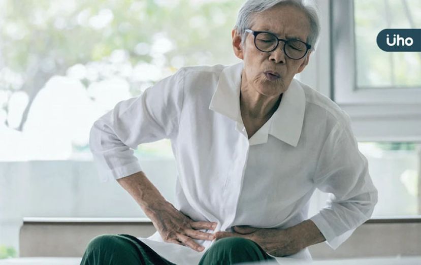 腹痛血便是大肠癌徵兆　最佳预防法是筛检