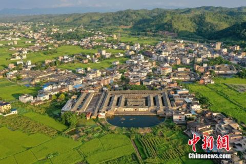 素有&ldquo;围龙屋之乡&rdquo;美誉的兴宁。