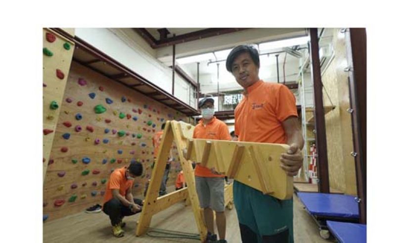 Marco与五间幼稚园合作，开学后会定期带他设计的流动攀爬设施到幼稚园内与小朋友上体育课。
