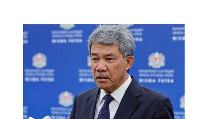 外交部长莫哈末哈山。