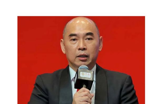 中总总会长吴逸平。