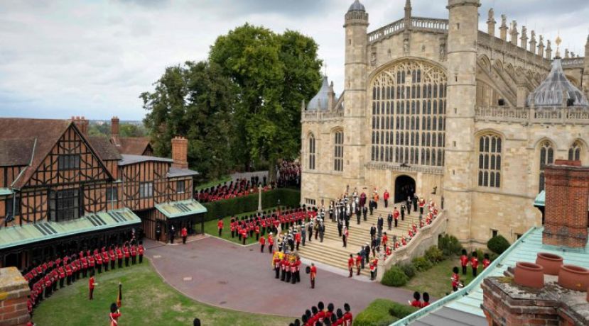 英女王伊丽莎白二世安葬  长眠乔治六世纪念礼拜堂