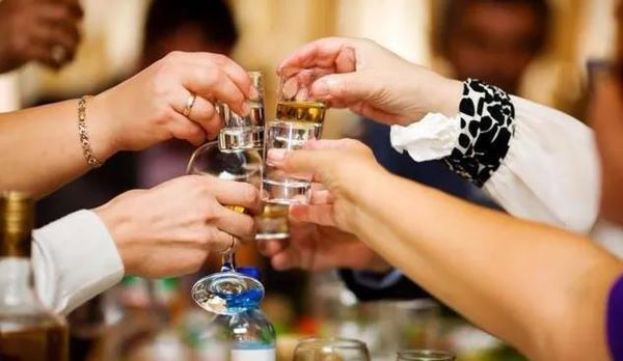 泰国延长饮酒时段，下午禁酒令取消6个月。