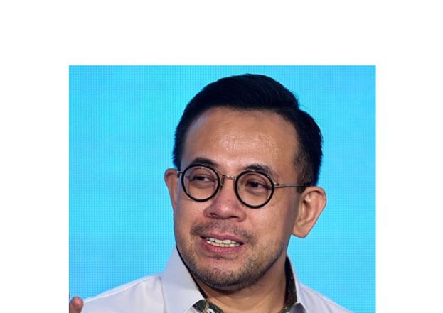 人资部长沈志强。