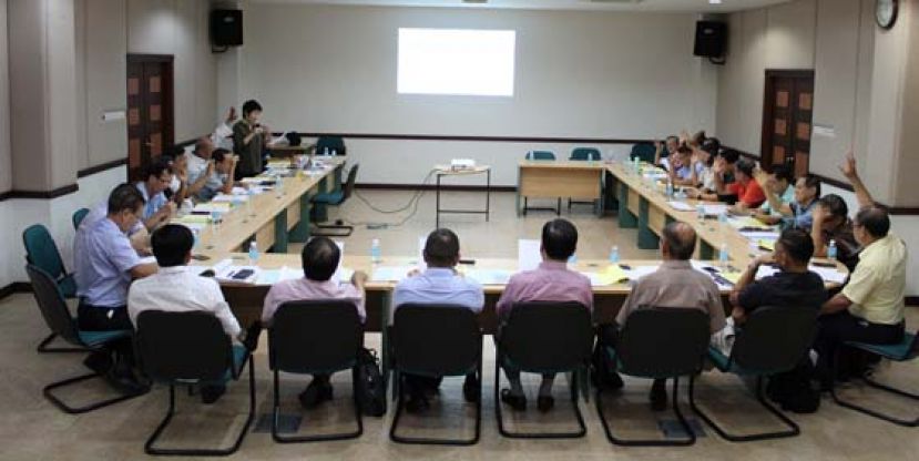 砂华文独中董事会联合总会会员代表大会。