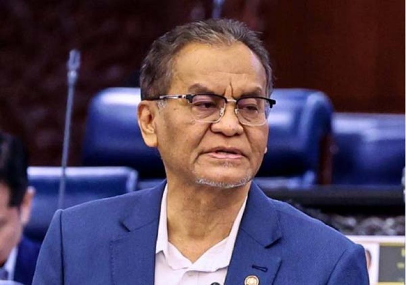 ●卫生部长祖基菲里。