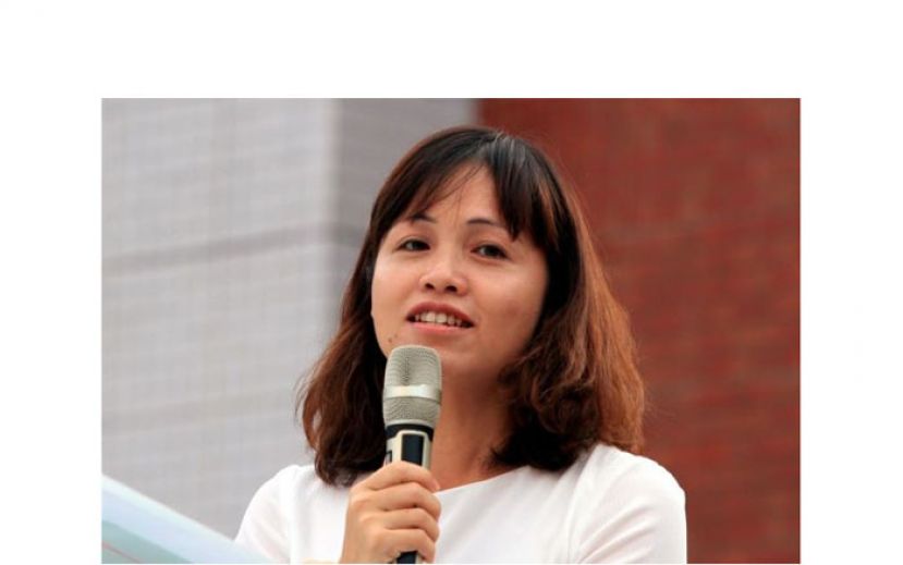 张念群。