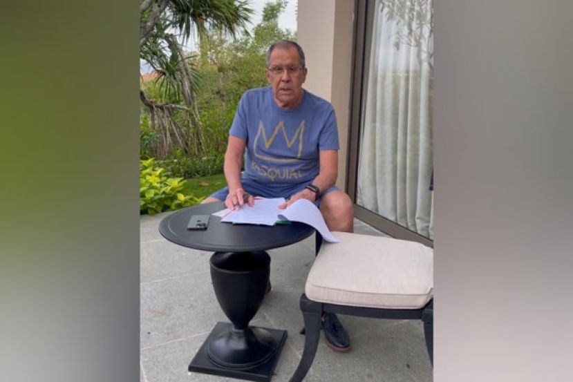 俄罗斯外交部长拉夫罗夫表示自己正在为15日的G20峰会做准备。