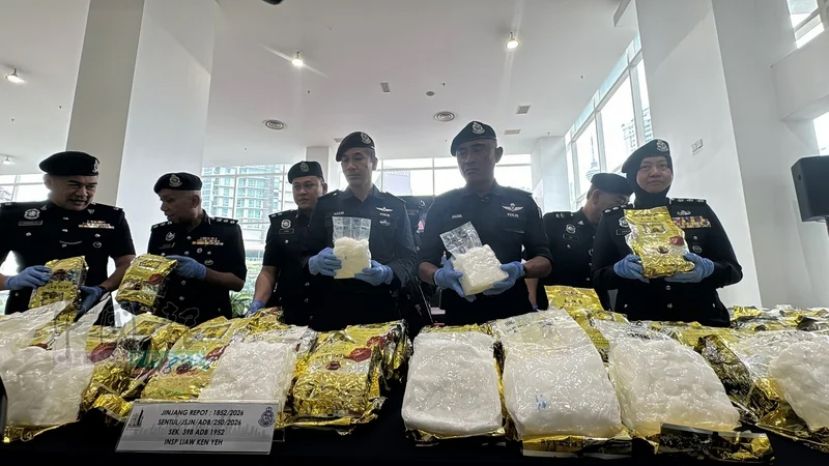 警方破获贩毒集团 逮捕4人 起获250包重达261公斤的冰毒，市值超过1300万令吉