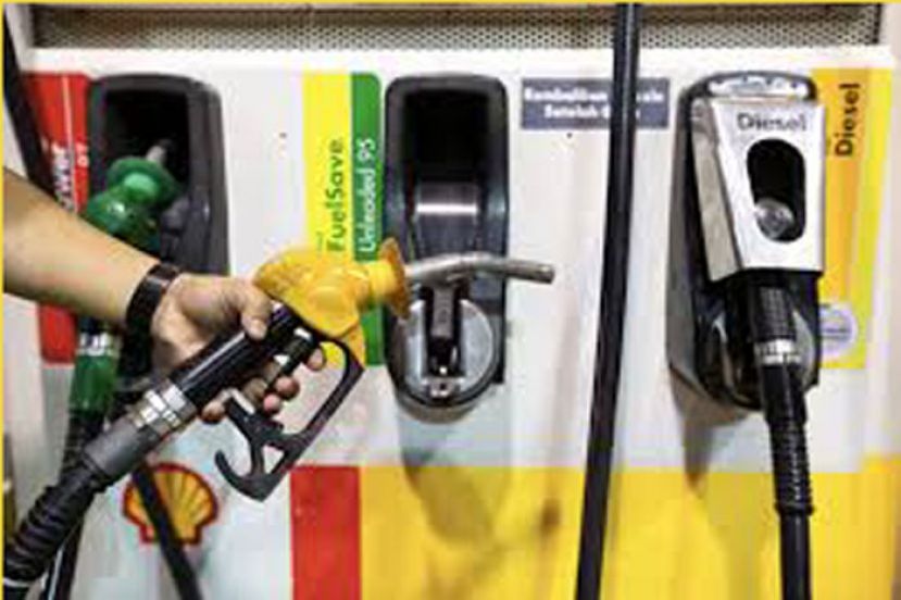 油价全面下跌  RON97降21仙 RON95降19仙 柴油降17仙