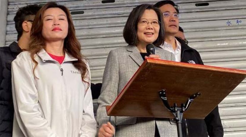 【台湾大选】蔡英文：用选票决定台湾前途。