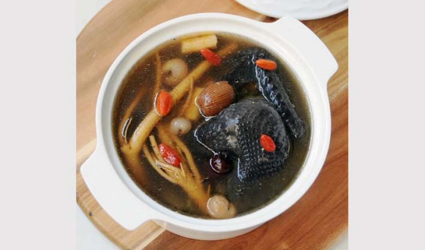减肥只吃菜会掉发？ 中医师教简易煲汤防脱发