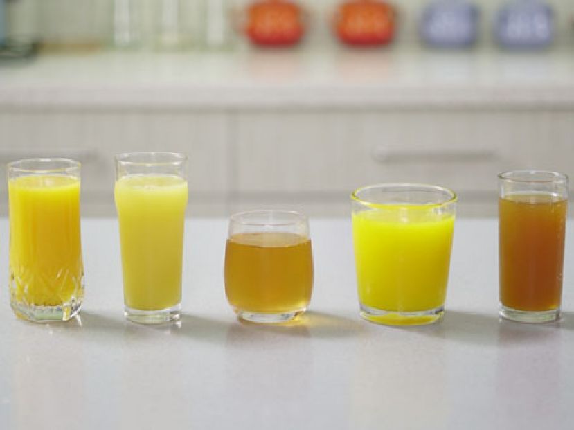 营养学家：喝果汁和汽水没分别