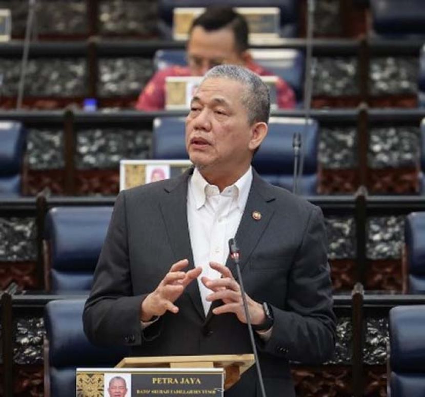 副首相法迪拉。