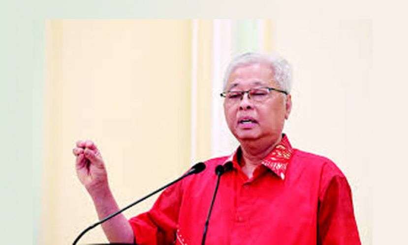 国防部长拿督斯里依斯迈沙比里。