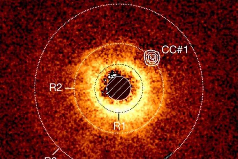 韦伯望远镜首次发现、直接成像一颗外星行星。
