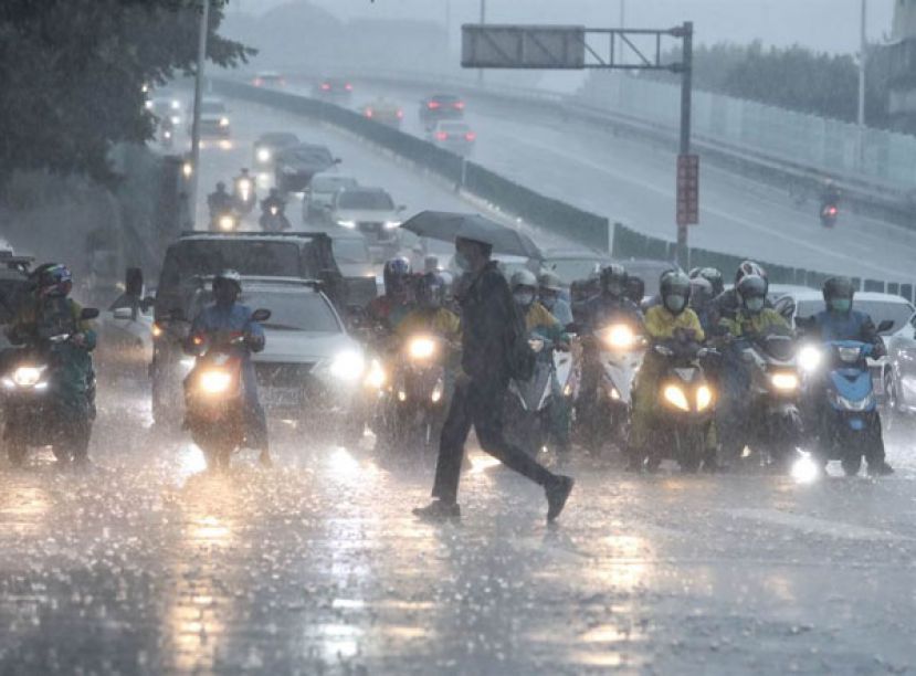 多个州属全天候有雷雨  游子返乡要注意道路安全