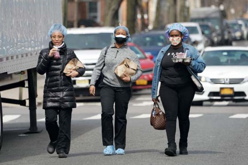 随著各州陆续“重启”和进一步放松防疫措施，美国超过半数州份出现新增病例上升趋势。