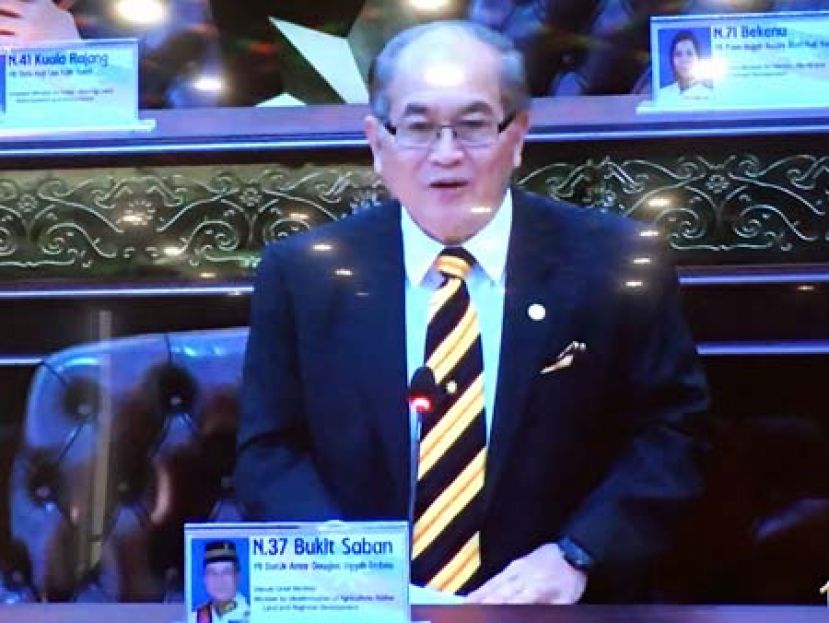 砂农业现代化、土著地与区域发展部部长拿督阿玛道格拉斯指出，砂拉越在治安方面仍控制良好，归功于执法单位。