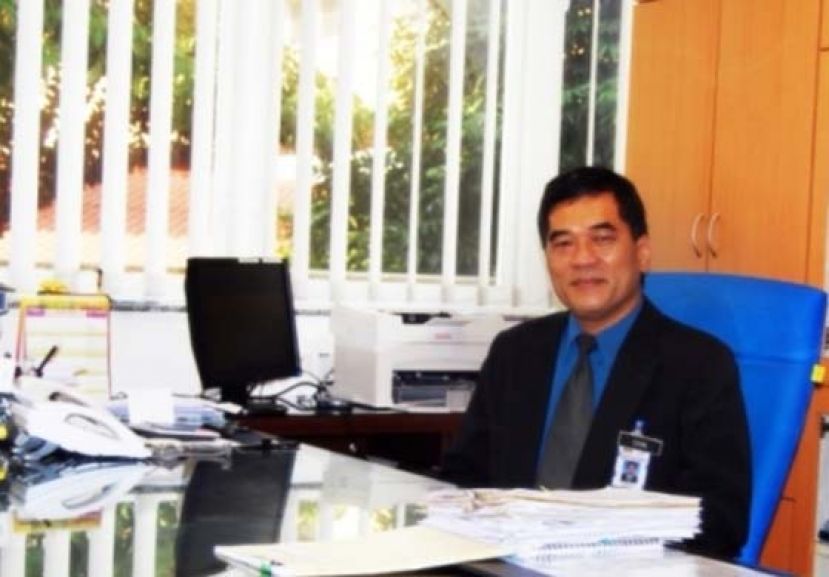 砂拉越卫生局长钱仁兴医生。