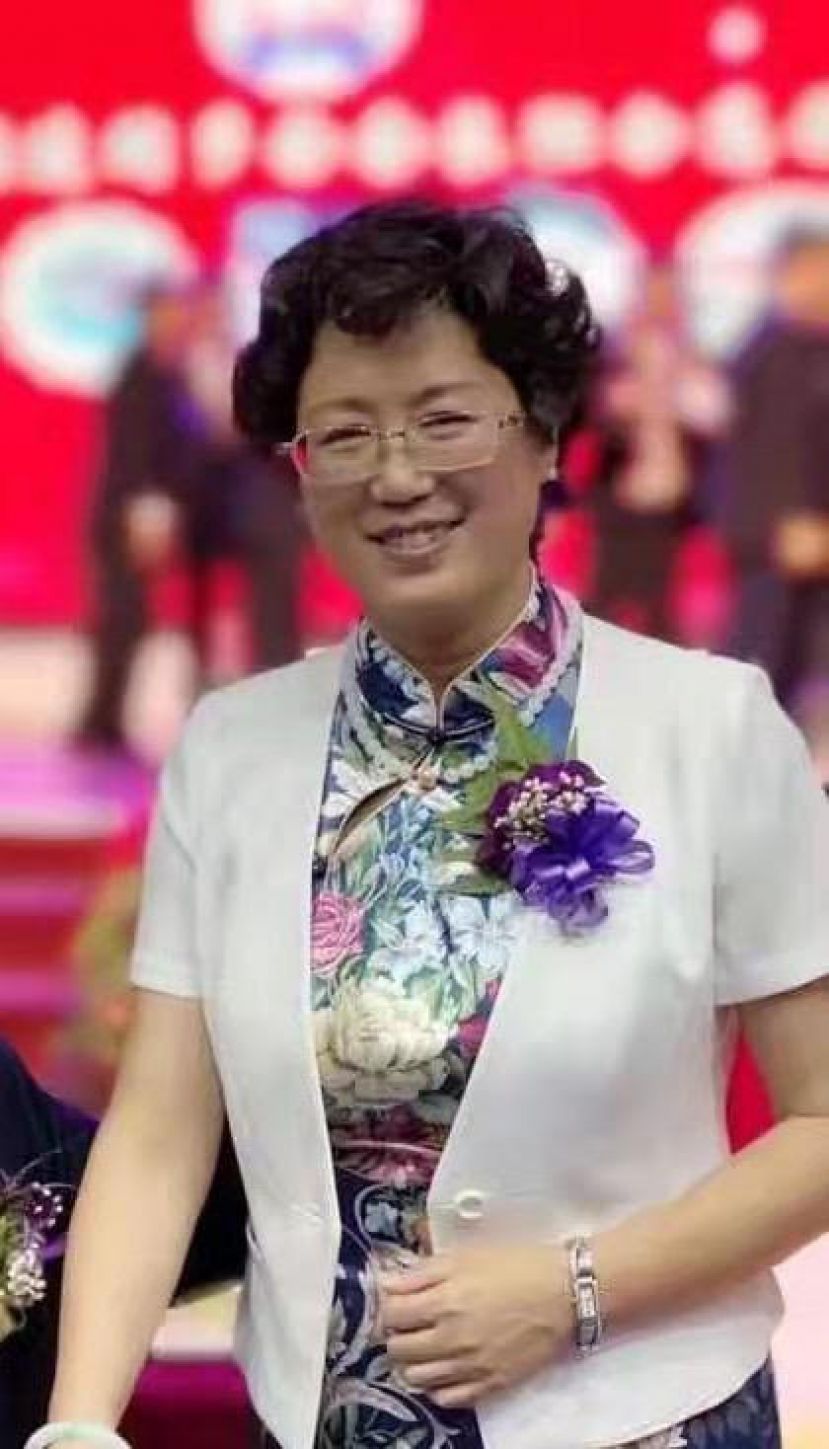 掬水月在手，抗疫谱春秋