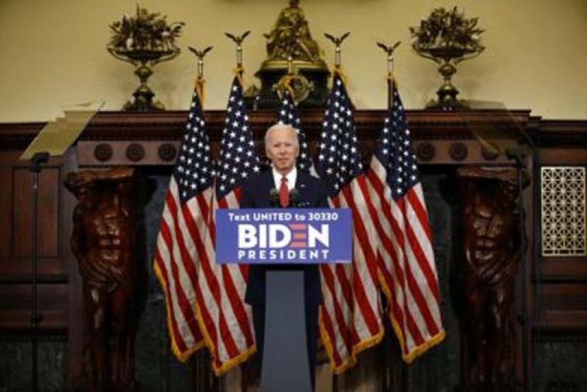 美国前副总统、本届民主党总统大选候选人拜登周二于费城发表演说，再度批评现任总统特朗普“煽动仇恨之火”。