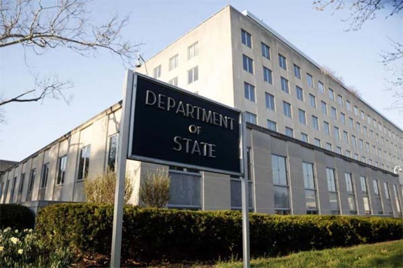 美国下调公民前往中国旅游警示。