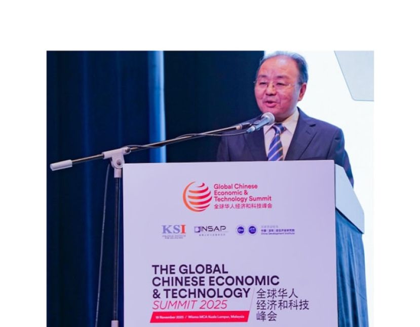 中国驻马大使欧阳玉靖。