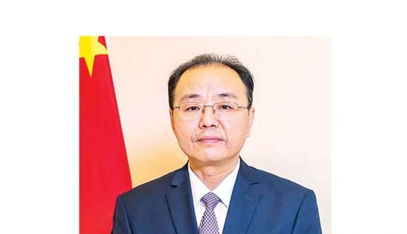 (中国驻马来西亚大使欧阳玉靖)