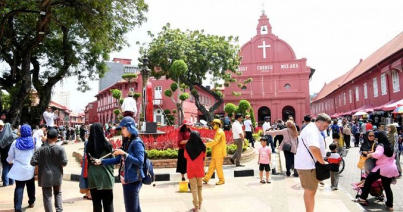 疫情重创大马旅游业　上半年游客锐减近七成