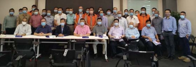 古晋中华总商会第68届（2020-2023）理事会合照。