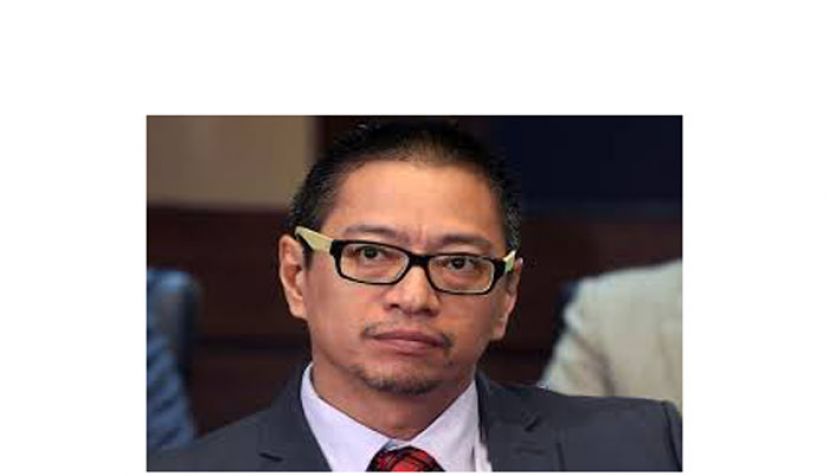 选委会代主席阿兹米沙隆。